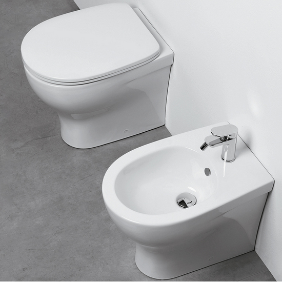 floor-mounted-sanitary-ware-rimless-wc_1568715333_206